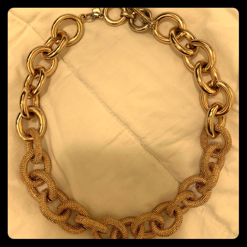 Banana Republic gold link necklace